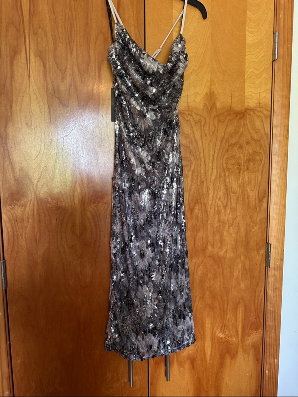 Arinee Sequined Silver-Gray Slip Dress with Cowl Neck nwt $248 retail sttetchy